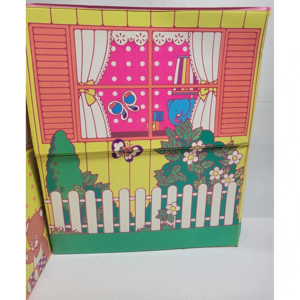 Vintage 1977 Mattel Baby Tender Love Nursery Vinyl Dollhouse Carrying Case Trunk